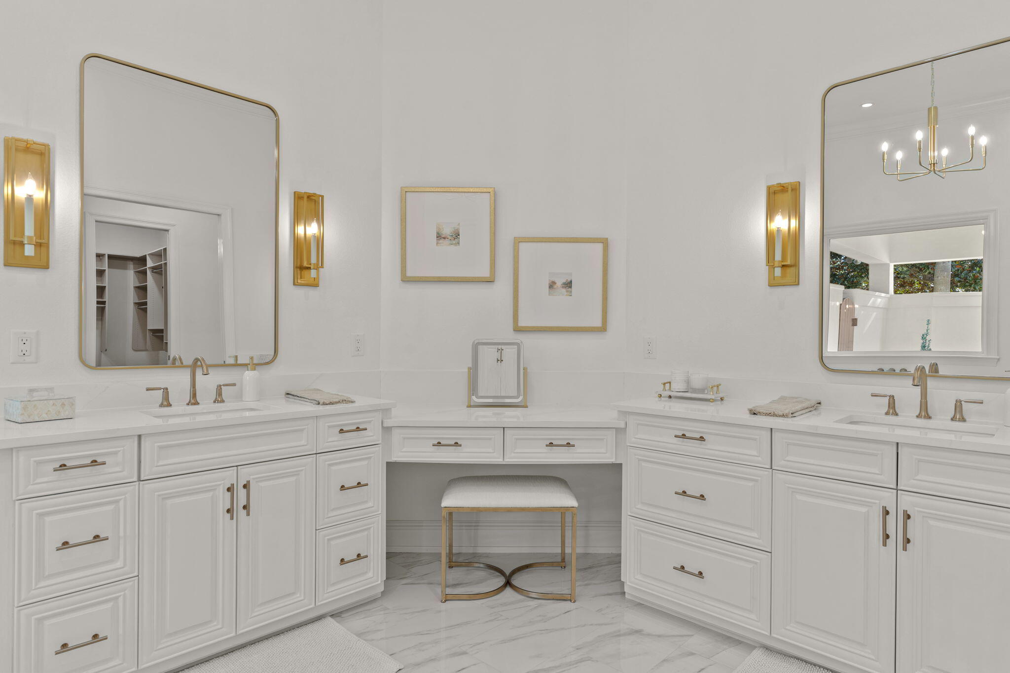 BURNT PINE - Residential