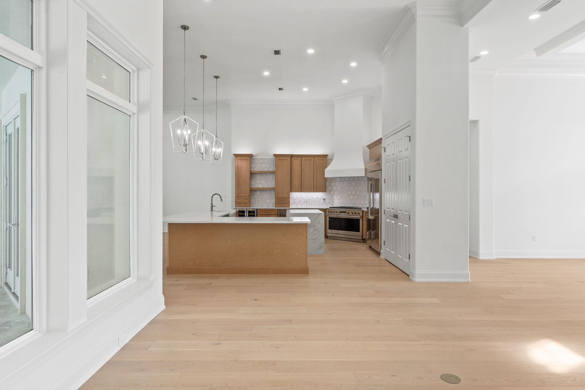 BURNT PINE - Residential