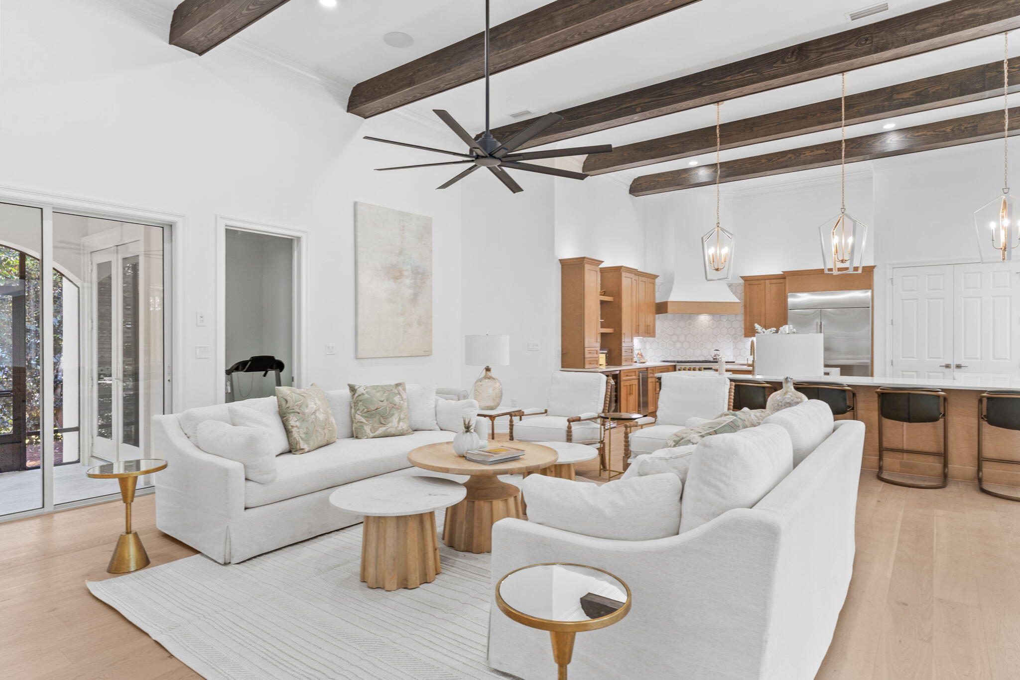 BURNT PINE - Residential