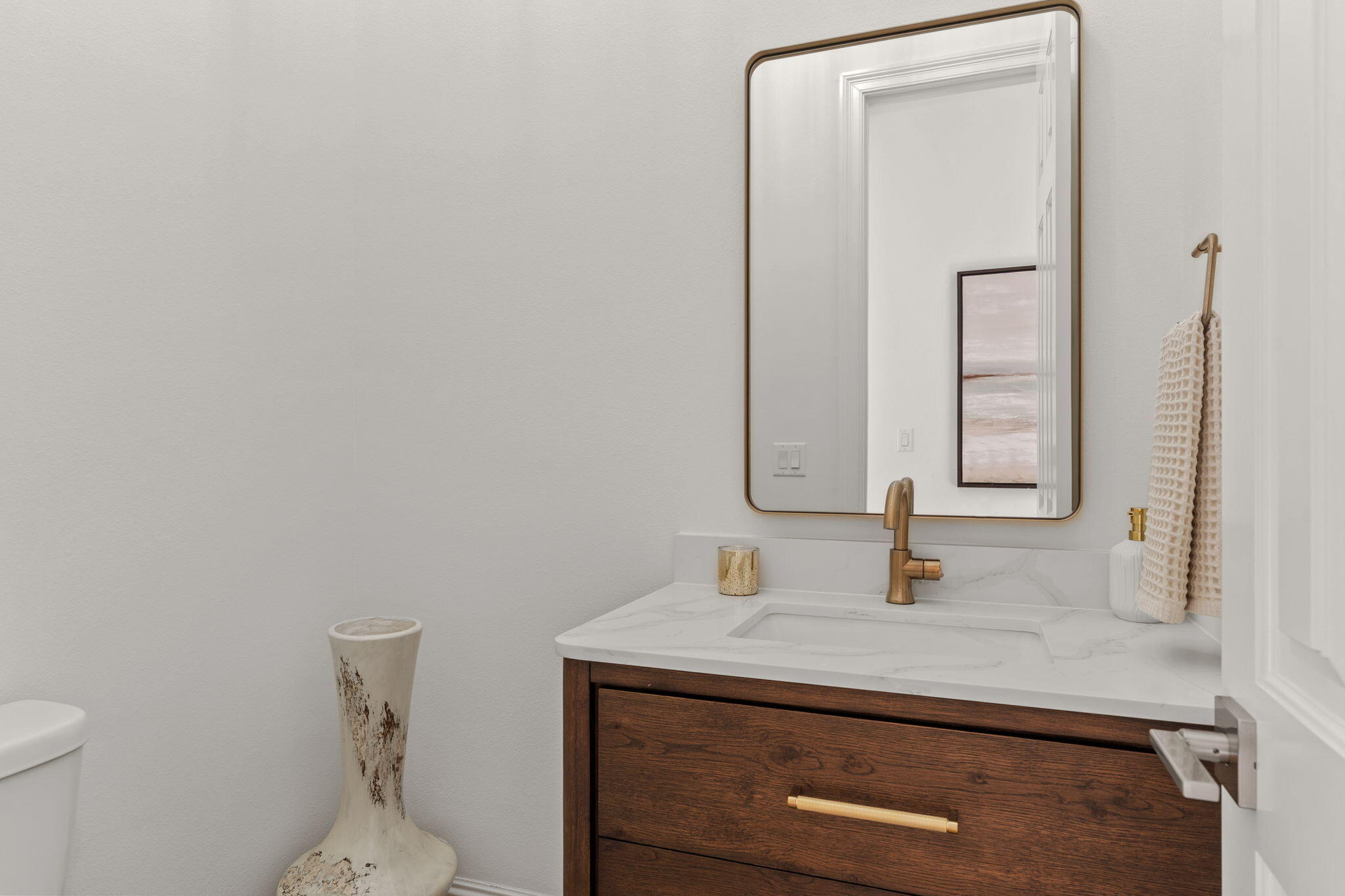 BURNT PINE - Residential