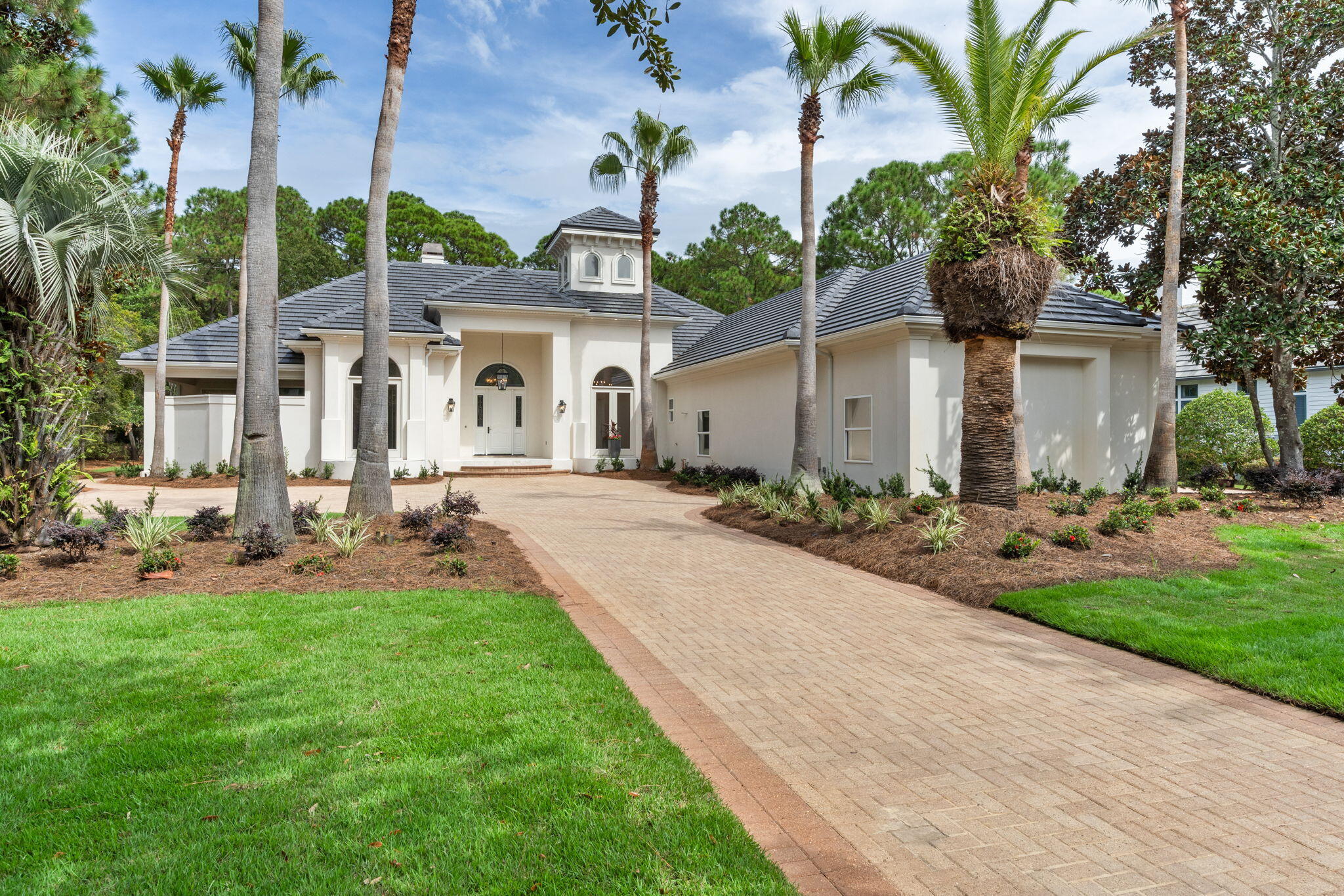 BURNT PINE - Residential