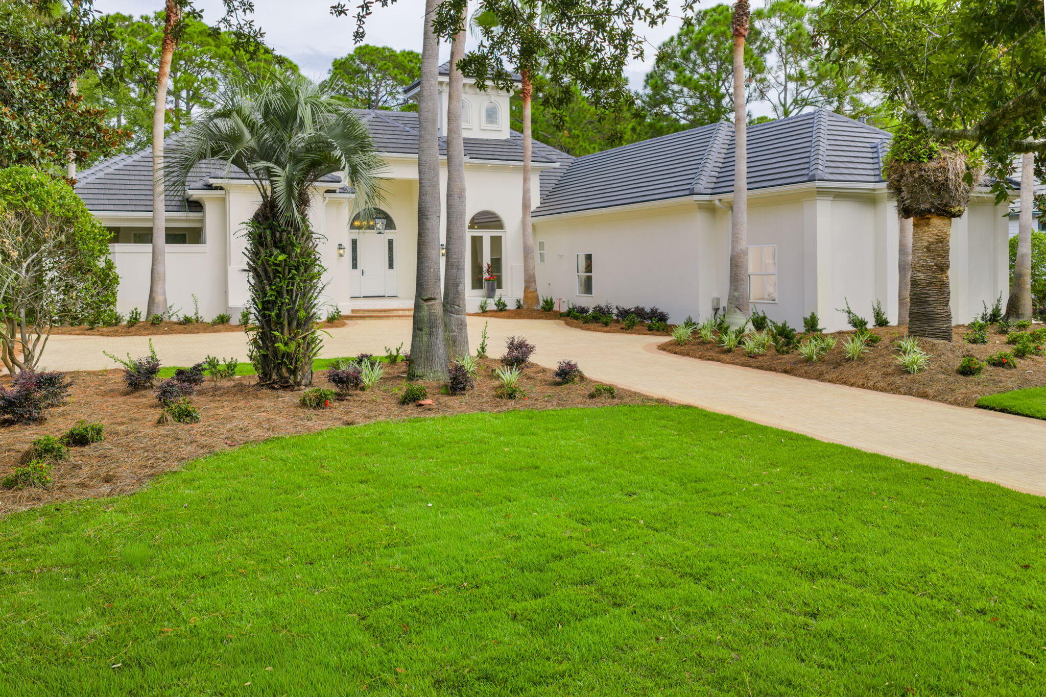 BURNT PINE - Residential