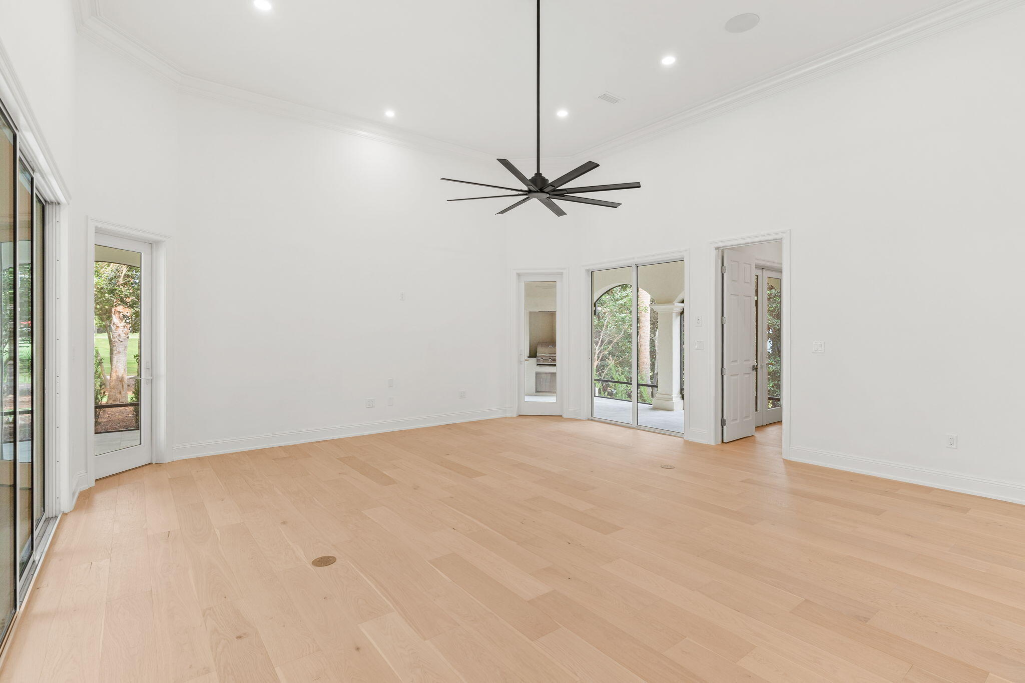 BURNT PINE - Residential