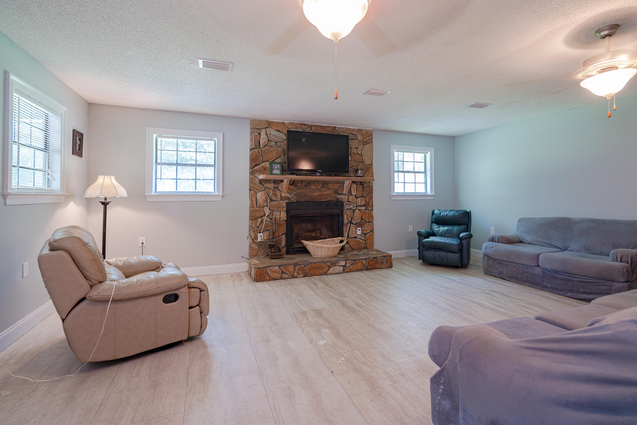 FREEPORT TOWN OF - Residential