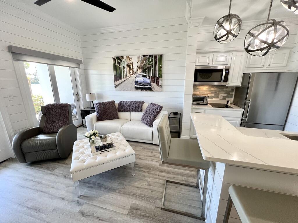 CARILLON BEACH - Residential