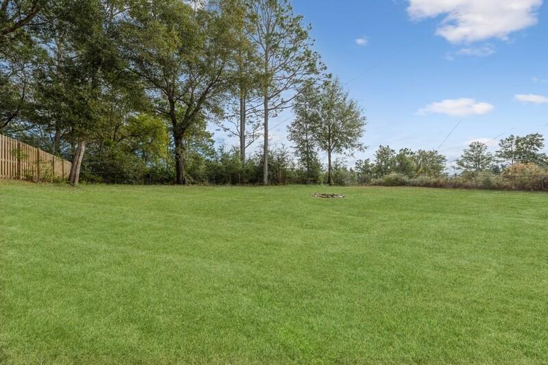 KINGS CROSSING PH II LOT 20 BLK 3 - Residential
