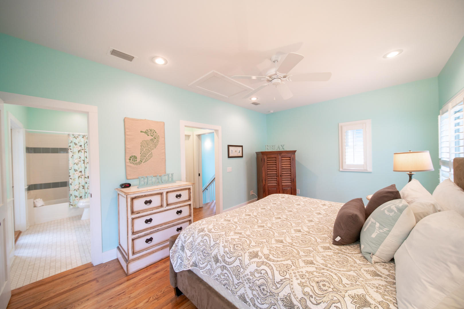 MAGNOLIA COTTAGES - Residential