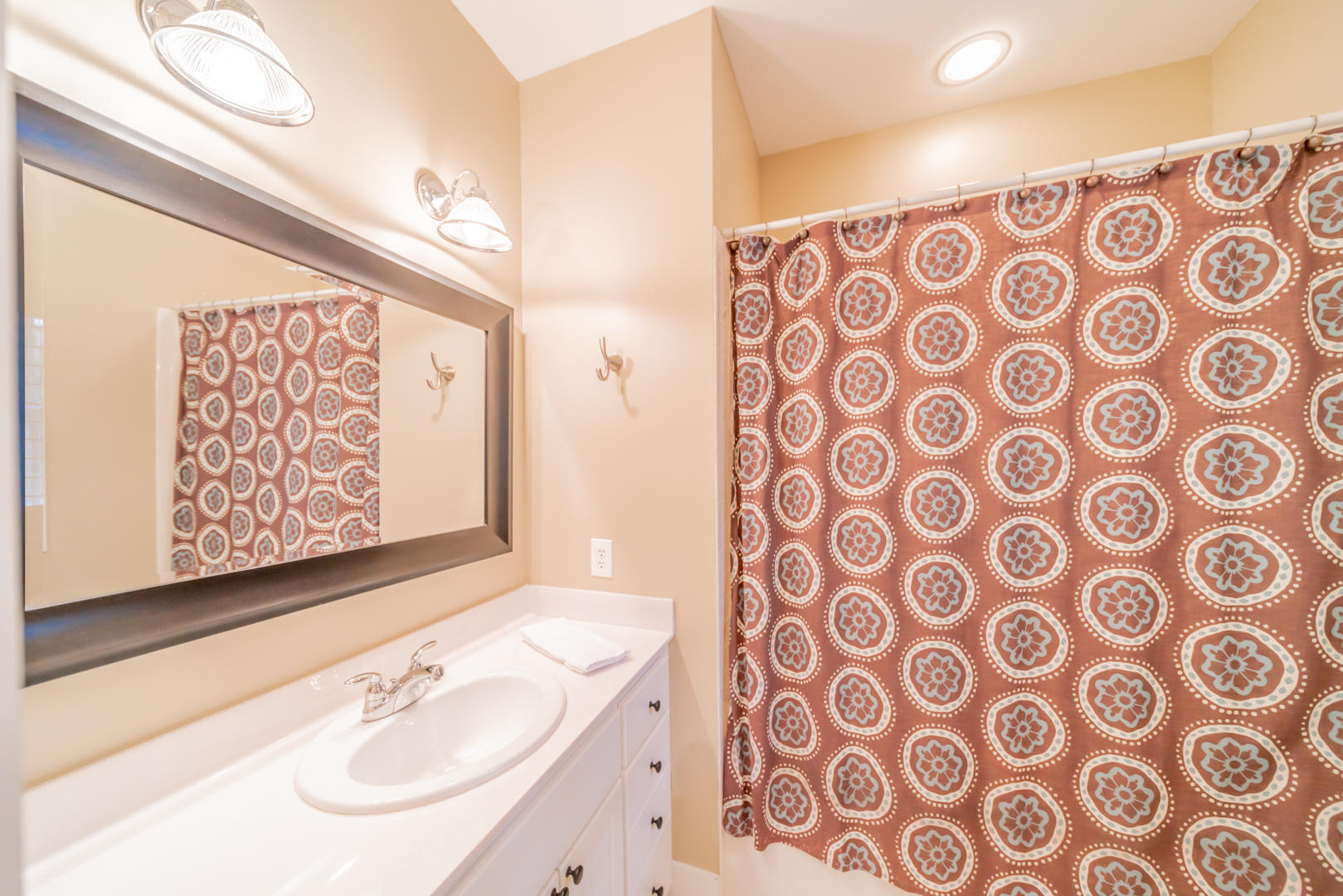 MAGNOLIA COTTAGES - Residential