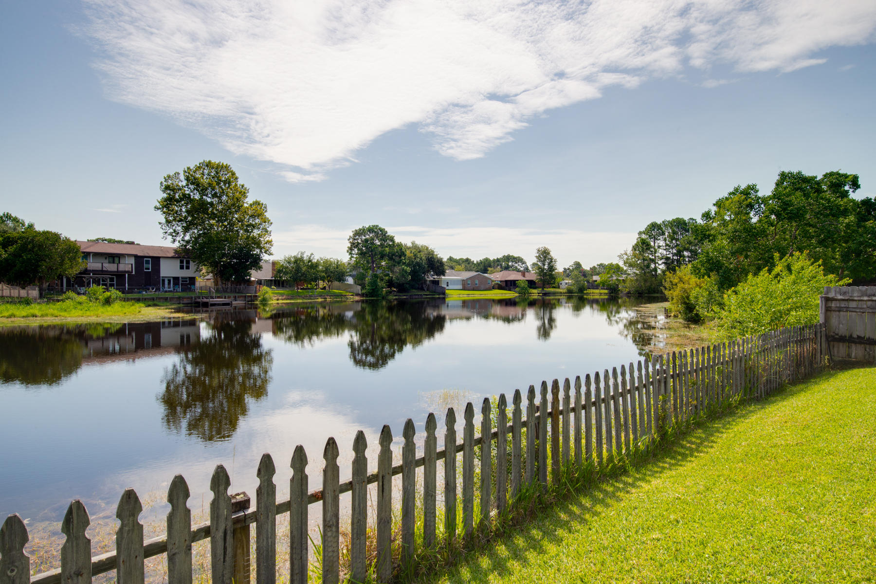 TIMBERLAKE EST - Residential