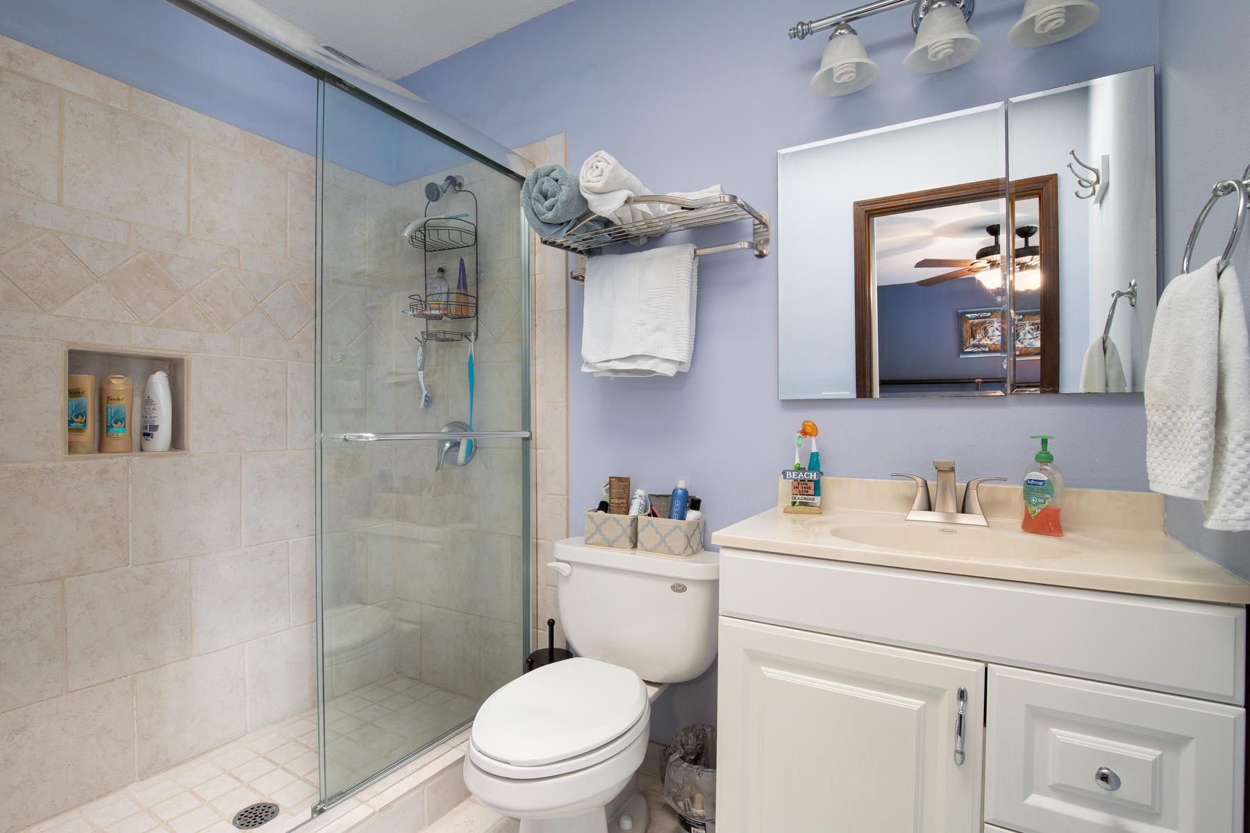 TIMBERLAKE EST - Residential