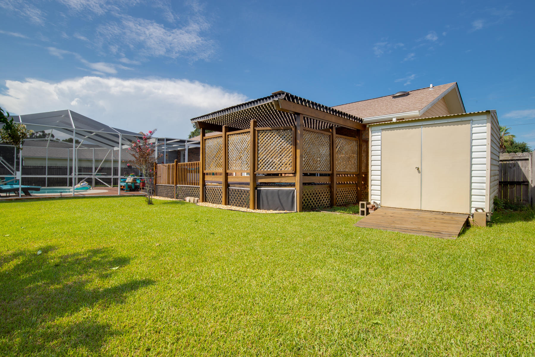 TIMBERLAKE EST - Residential