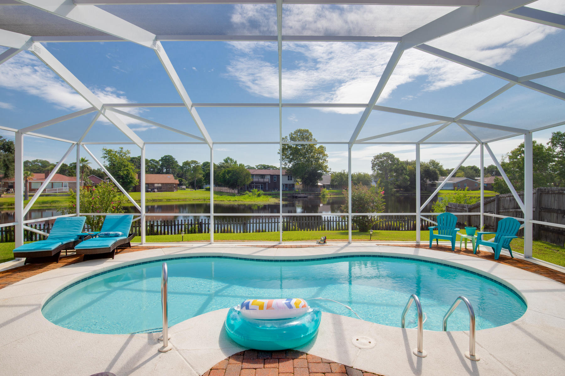 TIMBERLAKE EST - Residential