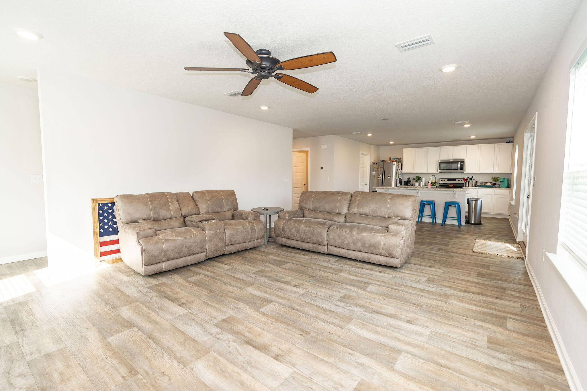 HAMMOCK BAY - Residential Lease