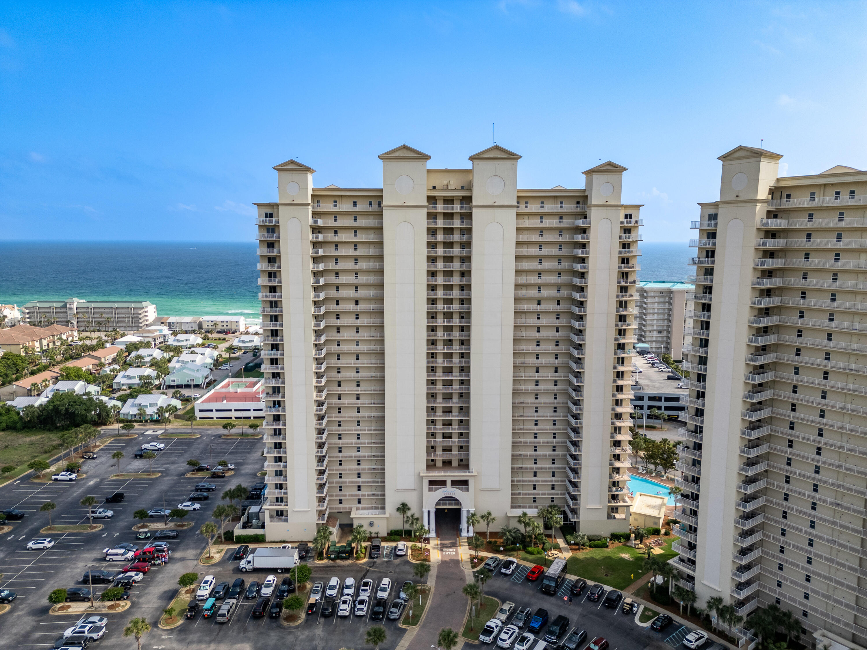 ARIEL DUNES - Residential