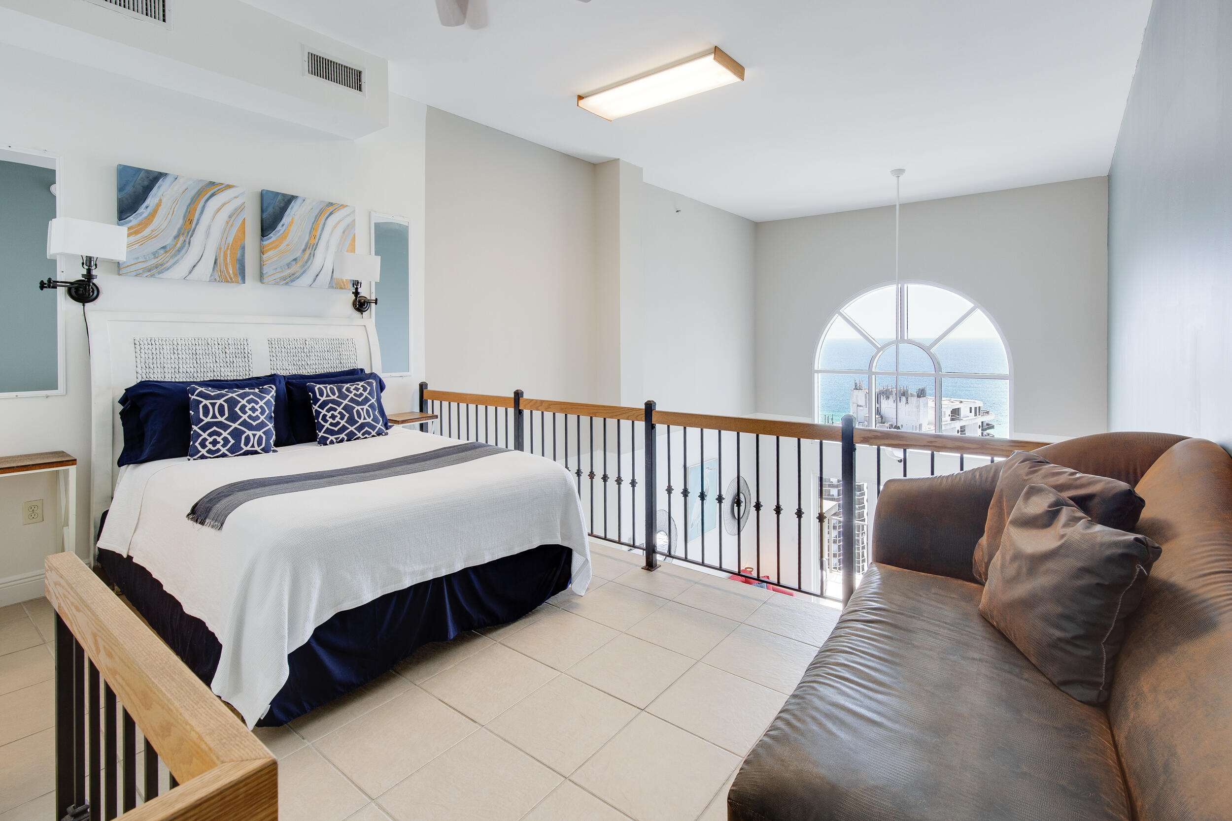 ARIEL DUNES I - Residential