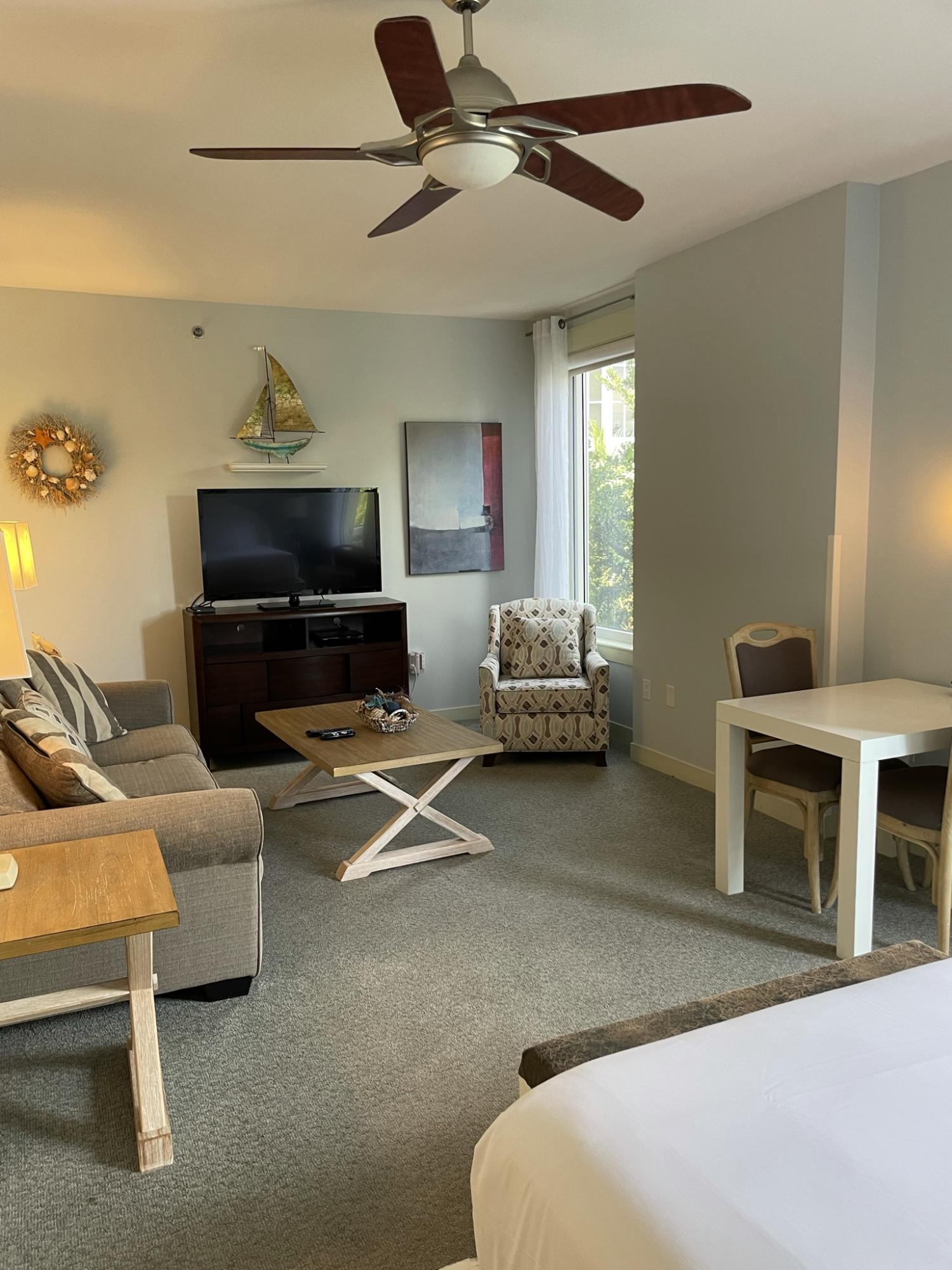 BAHIA CONDO - Residential