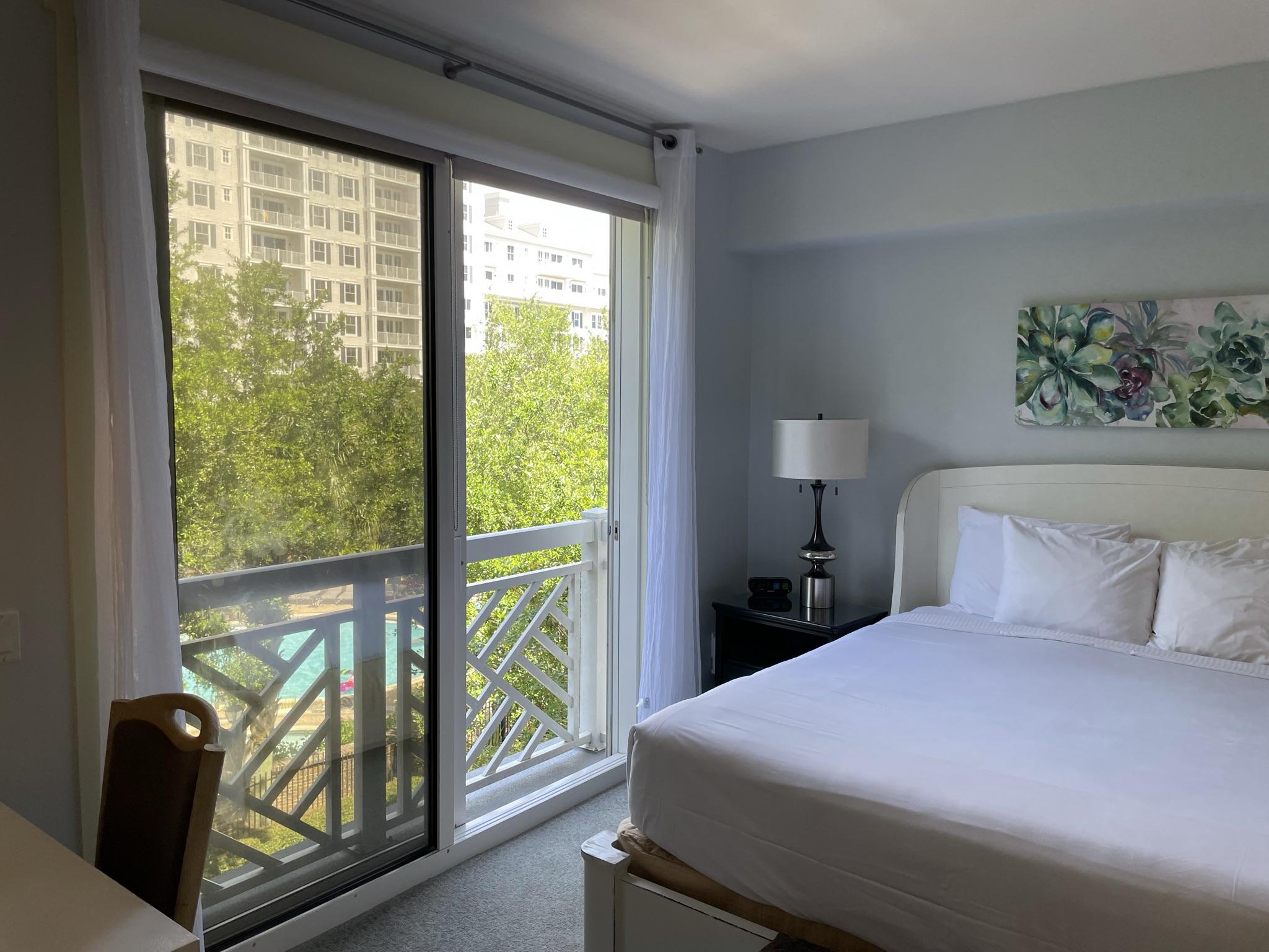 BAHIA CONDO - Residential