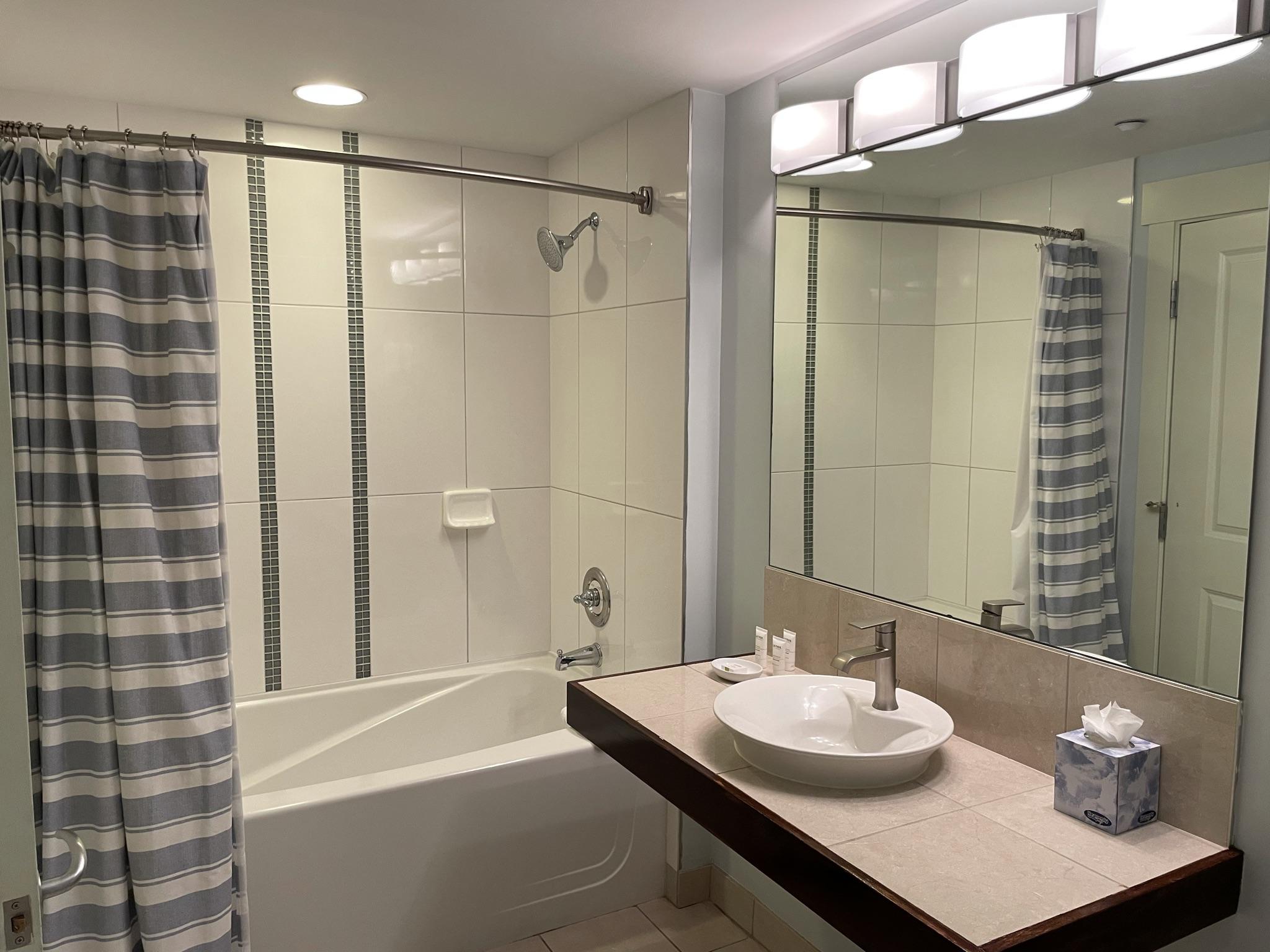 BAHIA CONDO - Residential