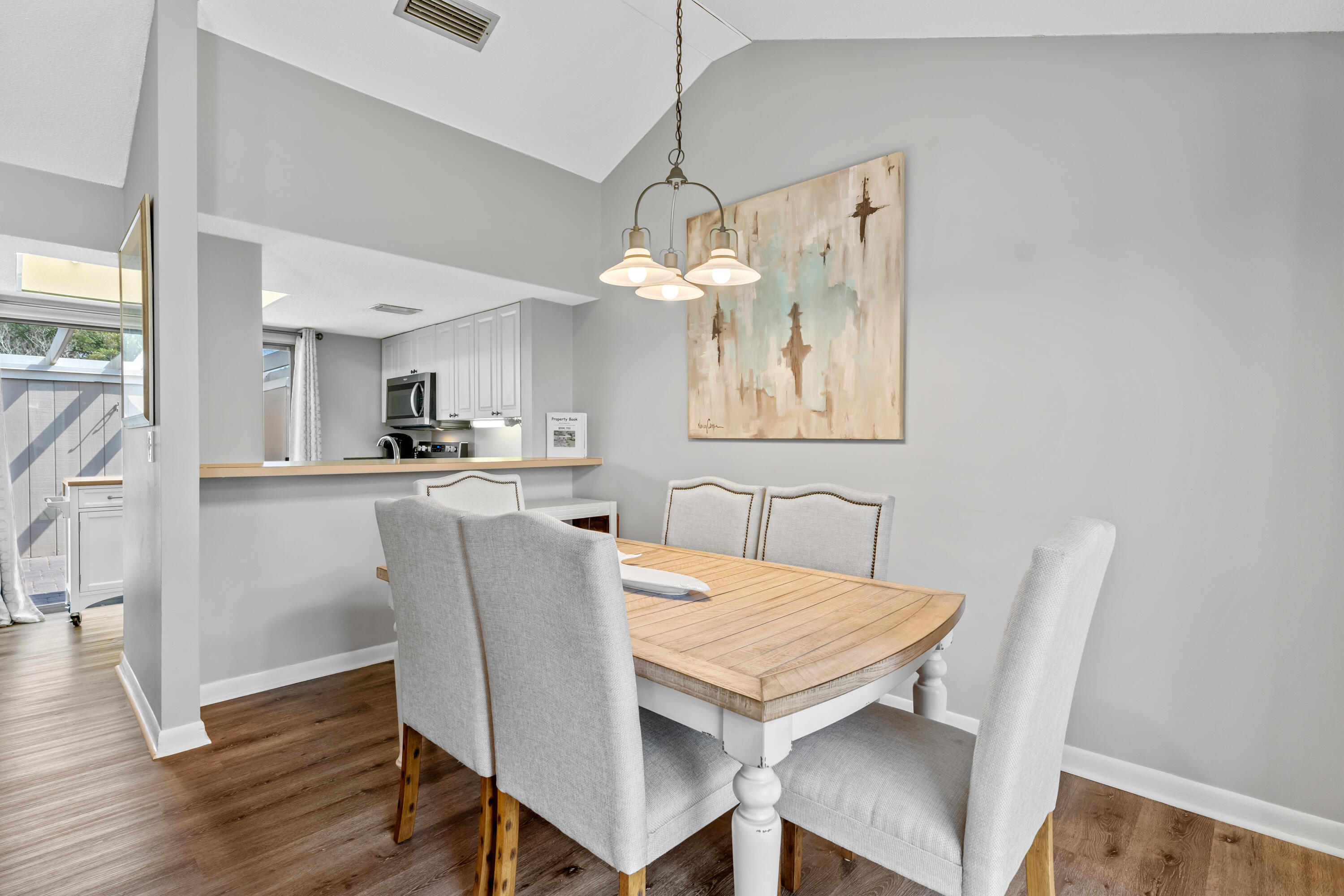 LINKSIDE VILLAGE UNIT 1 - Residential