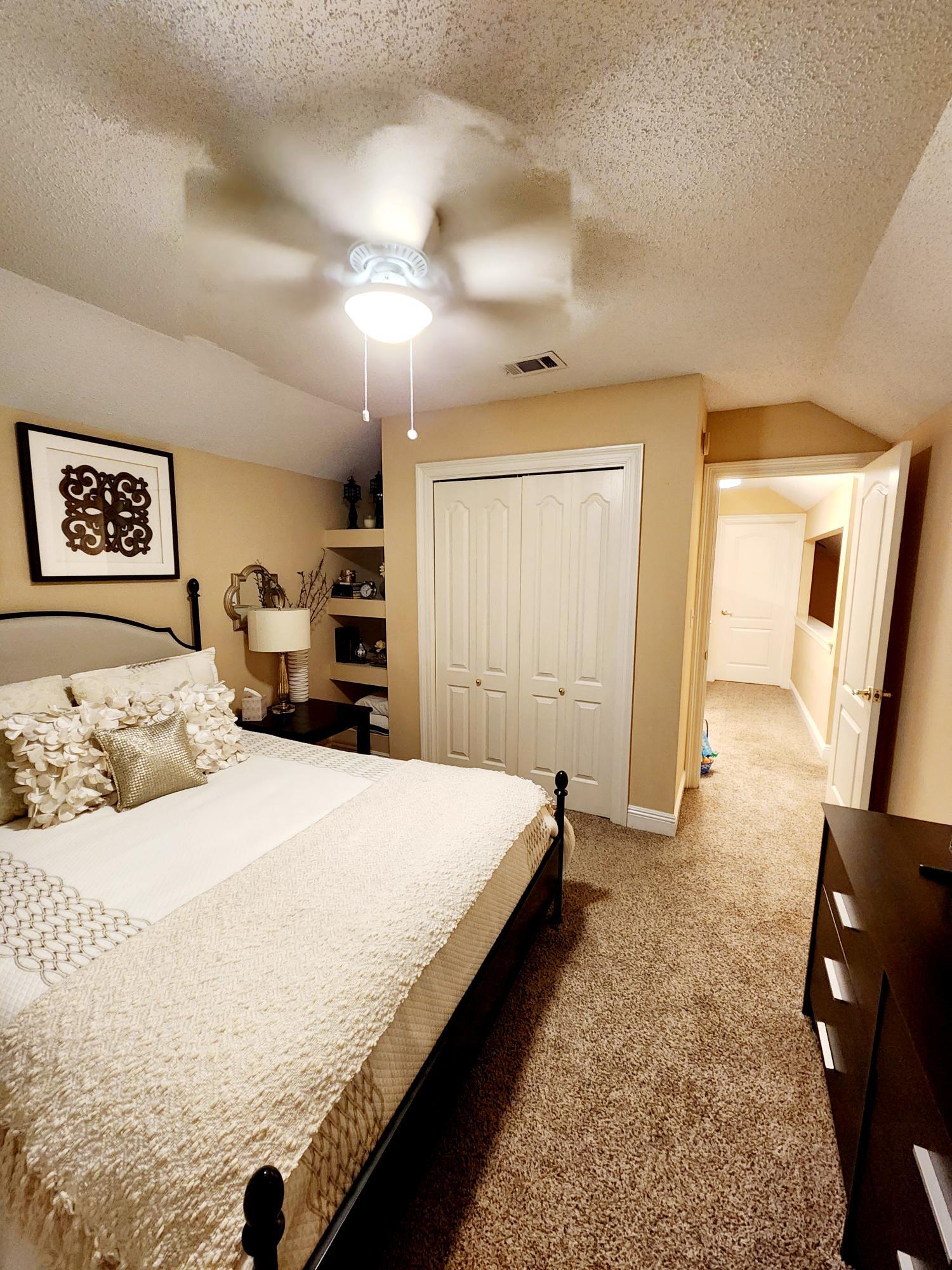 GLENWOOD CRT - Residential Lease