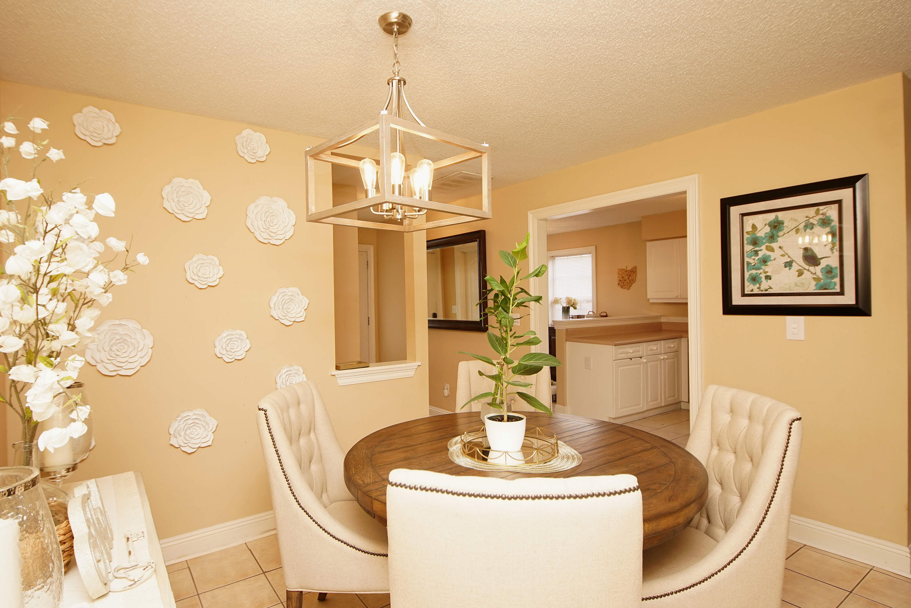 GLENWOOD CRT - Residential Lease