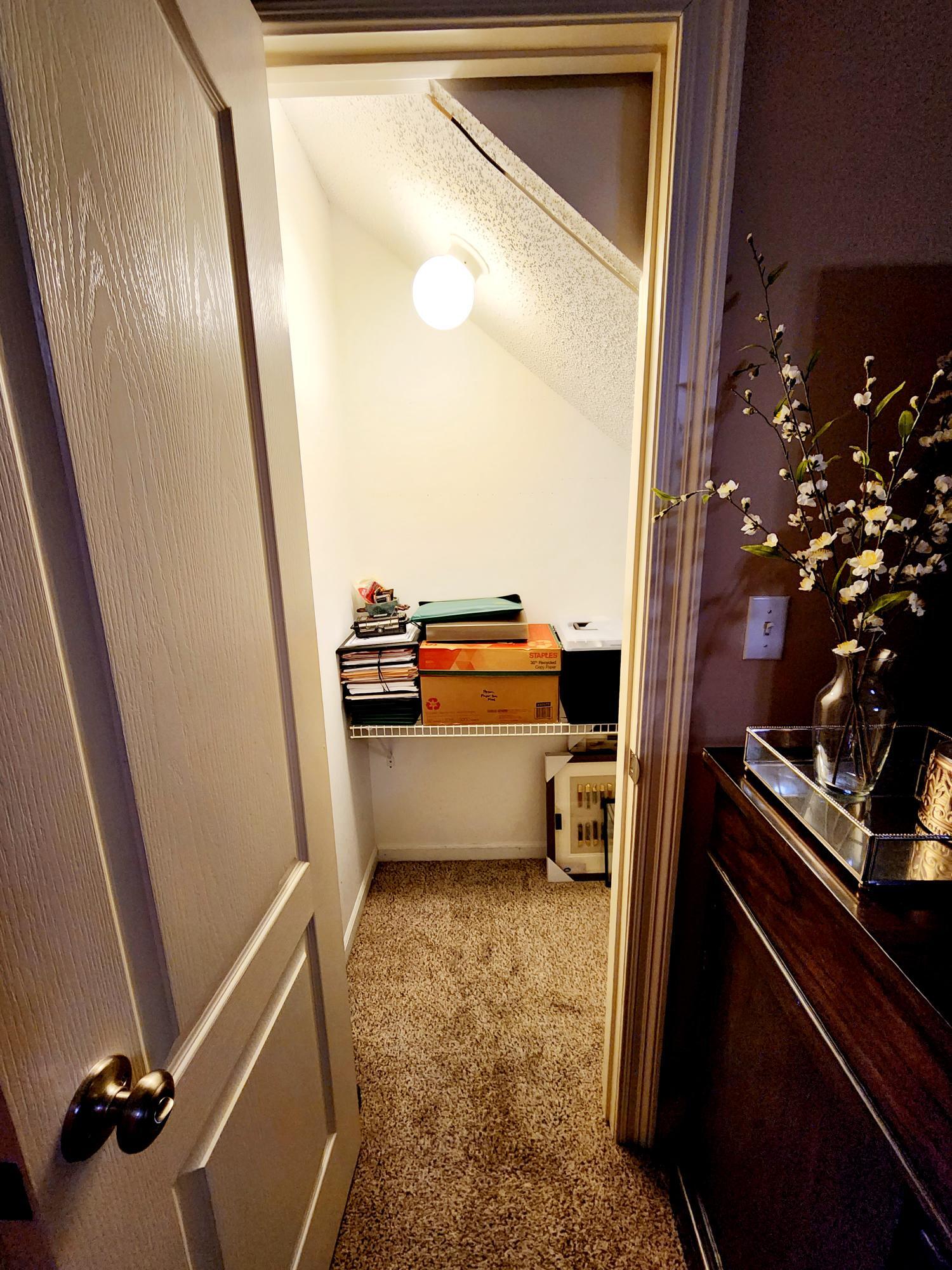 GLENWOOD CRT - Residential Lease