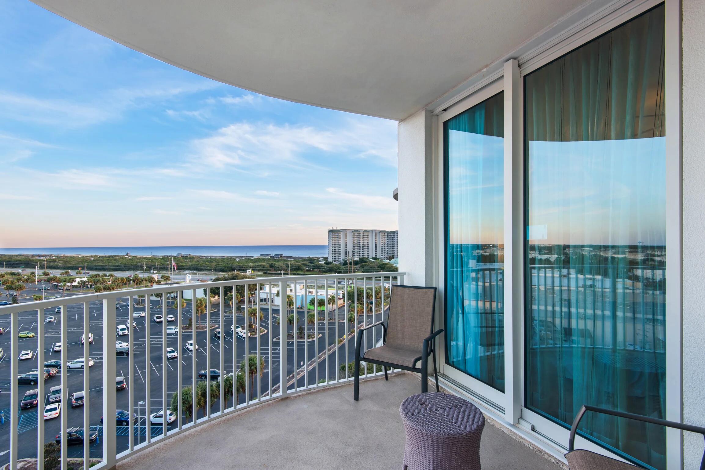 THE PALMS OF DESTIN - Residential