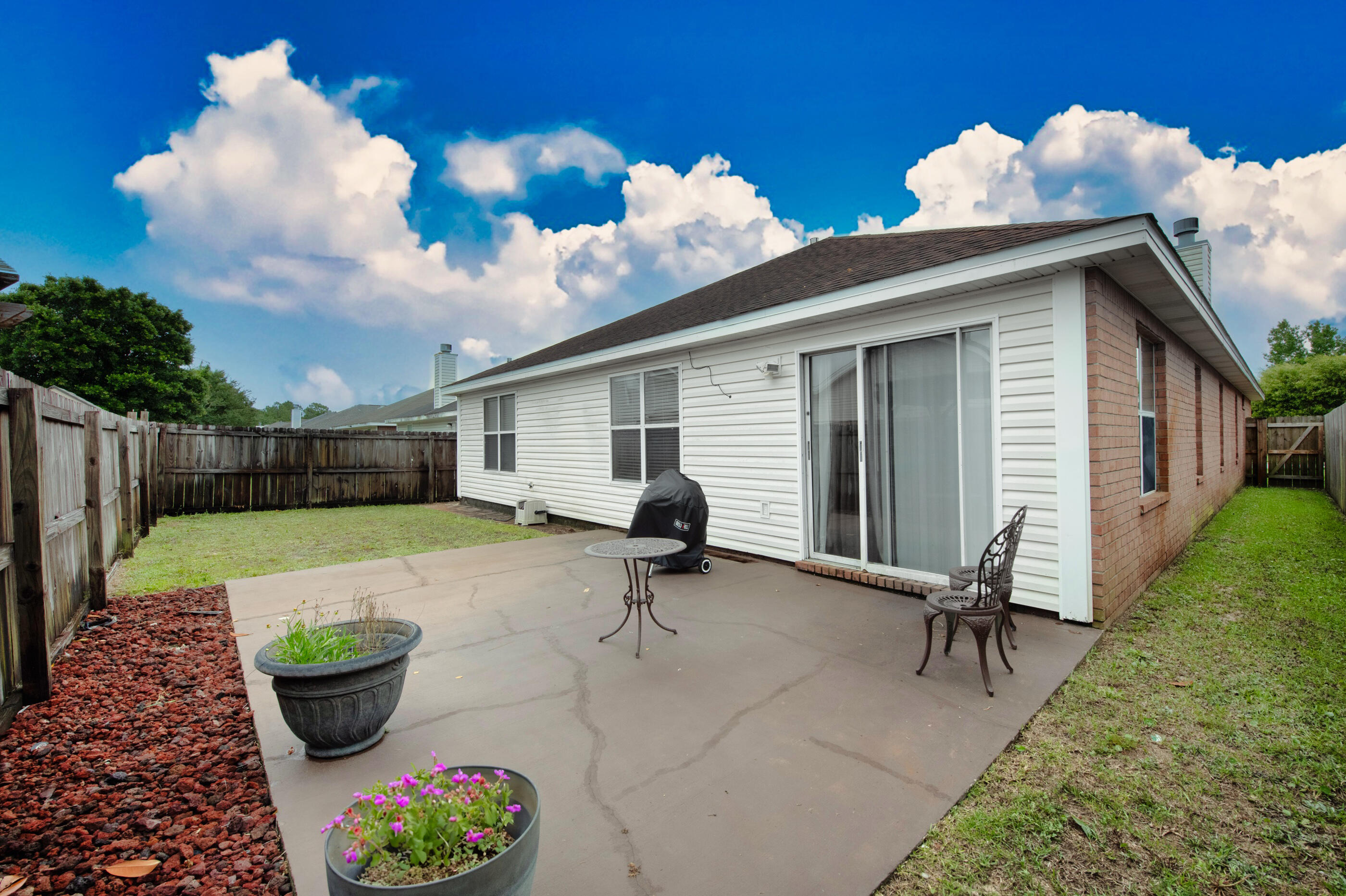 EMERALD VILLAGE S/D - Residential