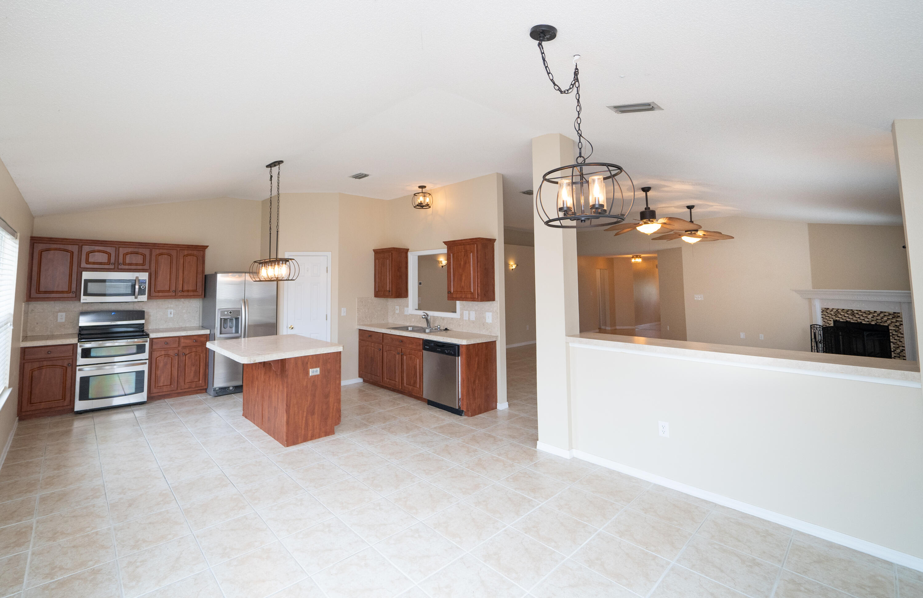 EMERALD VILLAGE S/D - Residential