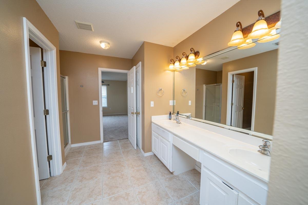 EMERALD VILLAGE S/D - Residential