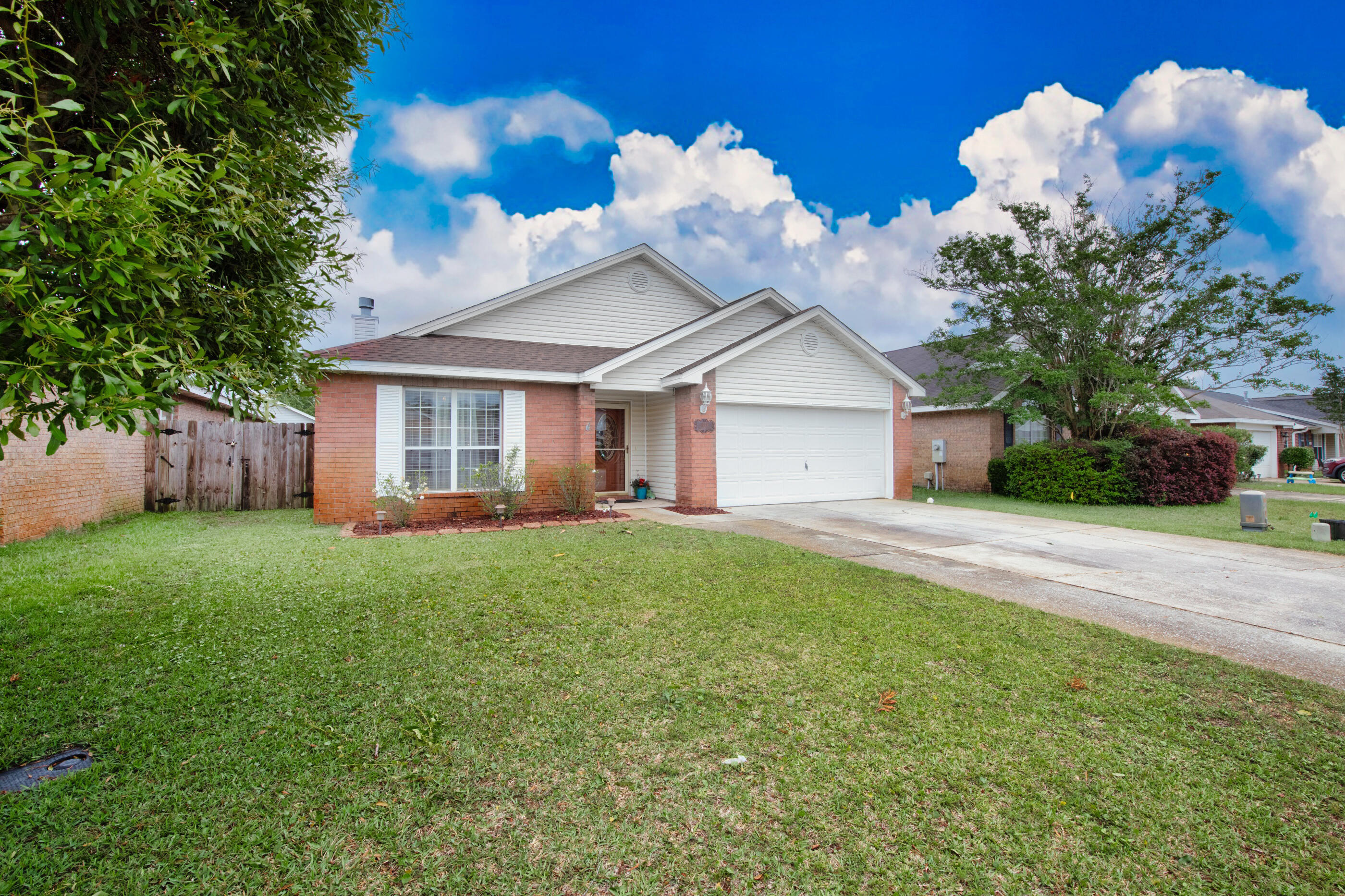 EMERALD VILLAGE S/D - Residential