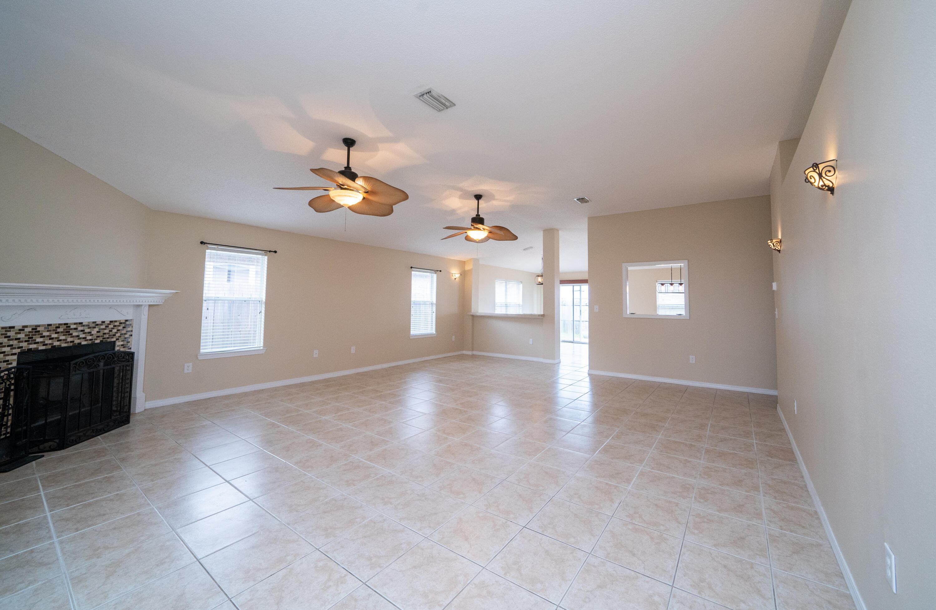 EMERALD VILLAGE S/D - Residential