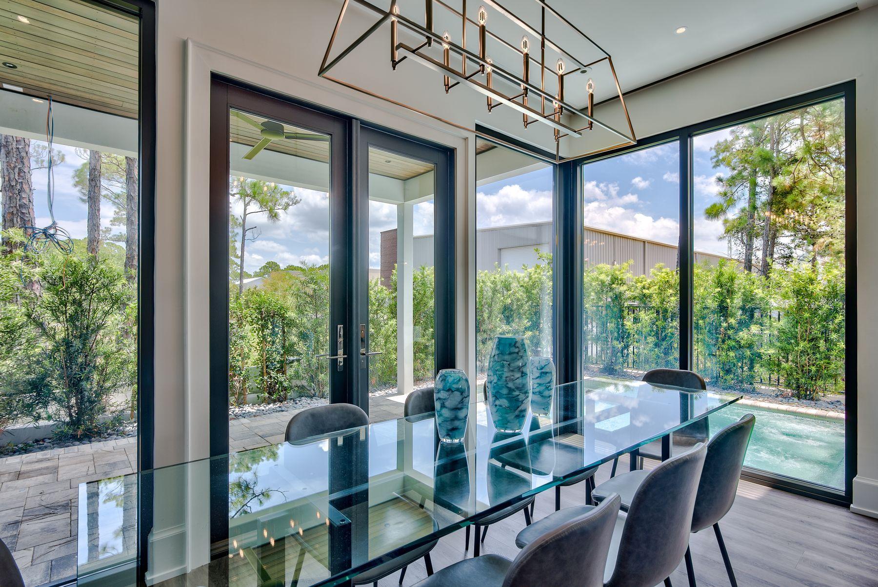 EMERALD WATERS VILLAGE - Residential