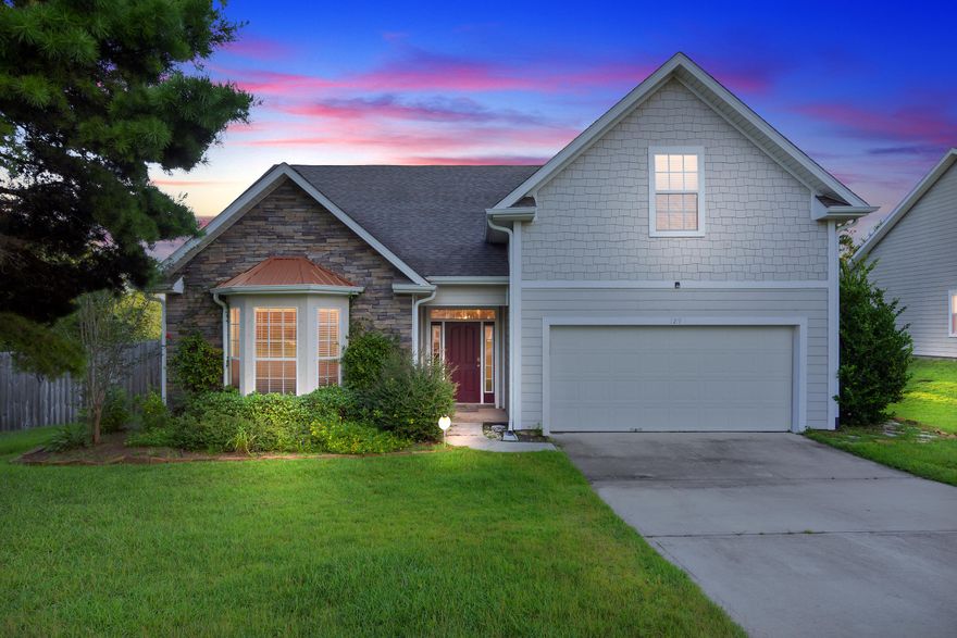 MOVE-IN READY HOME located south of I-10 and convenient to Duke Field & Eglin AFB! FRESH PAINT throughout and ready for a new owner - this 3 bd/2 ba home w/ large upstairs bonus room (which makes a great 4th bedroom, Man Cave, playroom, etc...) is spacious & with an open floor concept. Large living room w/ laminate hardwood flooring, functional kitchen w/ upgraded cabinetry, solid surface countertops w/ tile backsplash, sleek black appliances, large pantry & adjoining dining area. Large master suite w/ treyed ceiling, walk-in closet, dual vanities, sep shower, garden tub & lots of beautiful tile work. The two additional bedrooms are located downstairs as well. Wooden rear deck; privacy fenced backyard that backs up to a green space (lot goes beyond fencing), yard building. SEE SUPPLEMENT