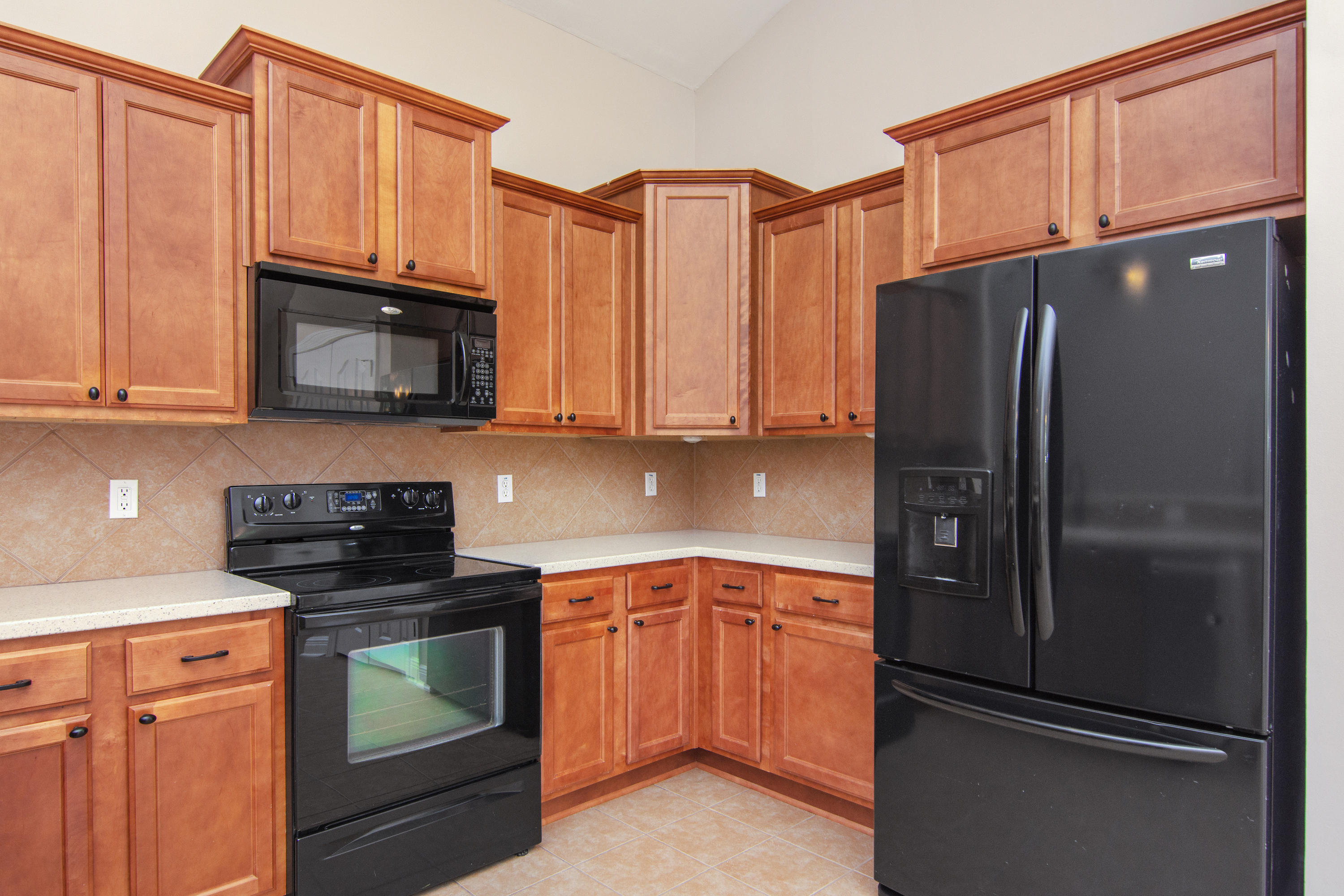 ROLLING RIDGE S/D LOT 152 - Residential