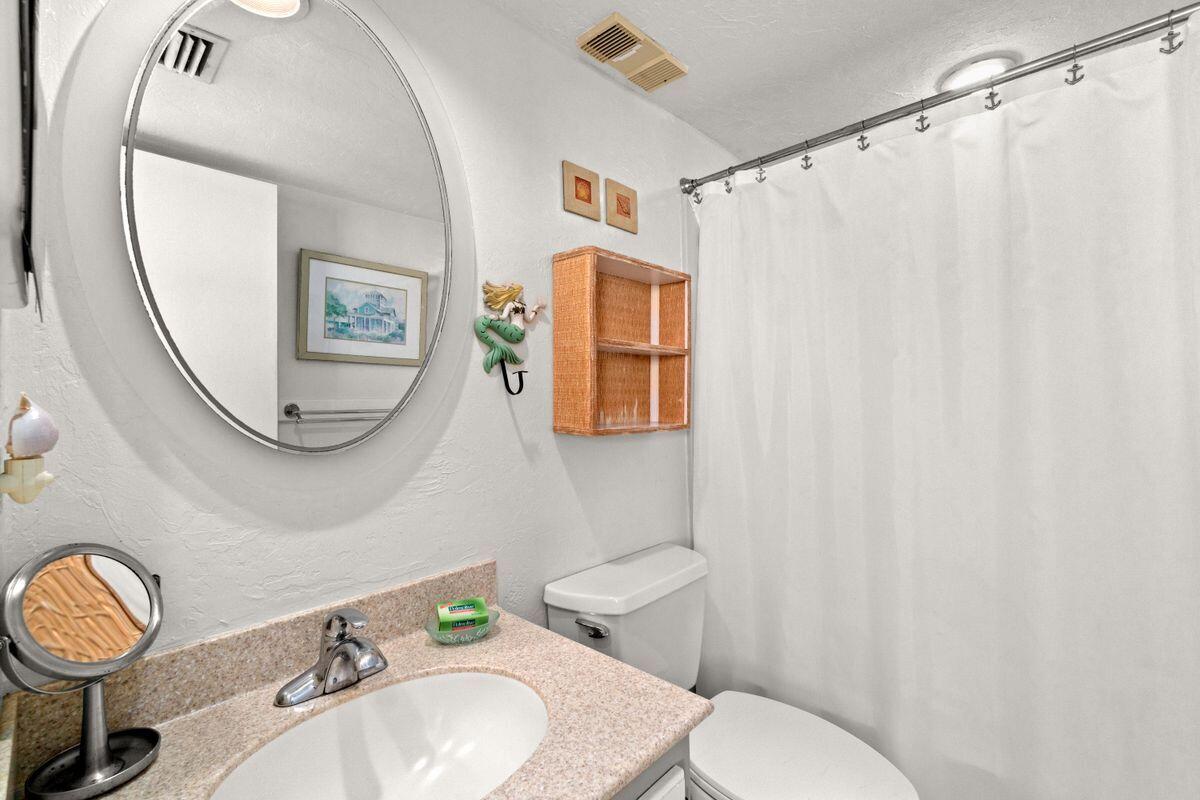 ONE SEAGROVE PLACE CONDO - Residential