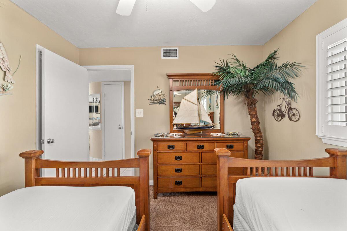 ONE SEAGROVE PLACE CONDO - Residential