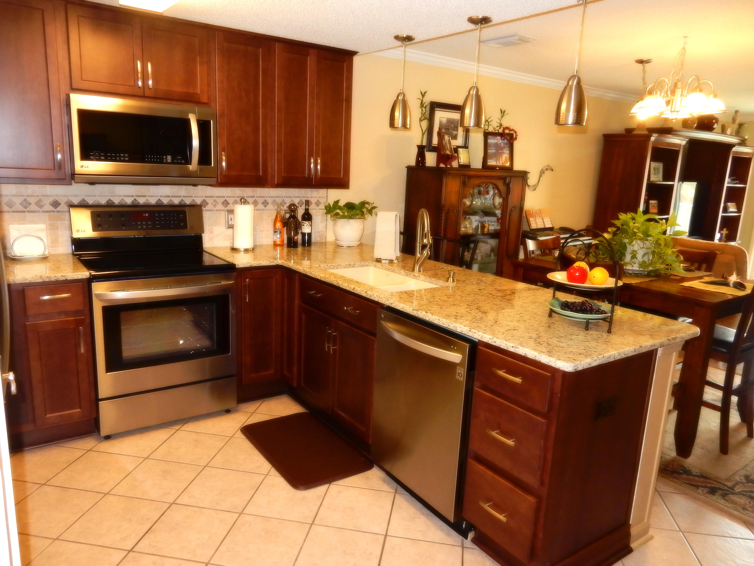 CIBONEY CONDO - Residential