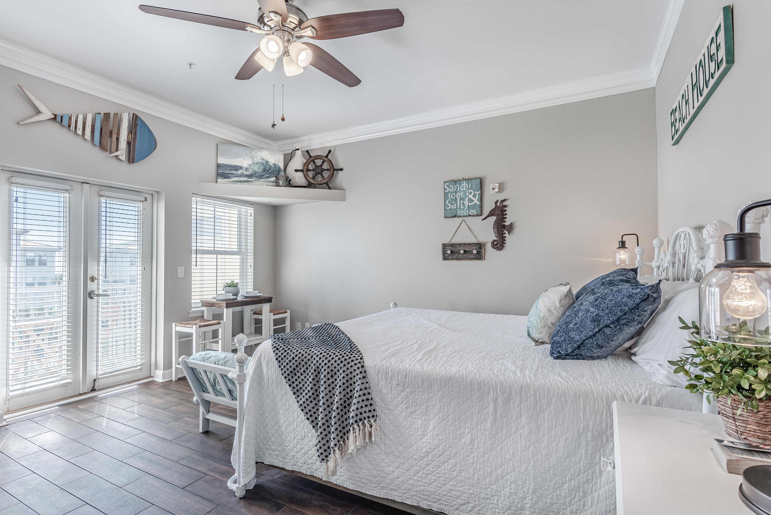 INN AT GULF PLACE - Residential