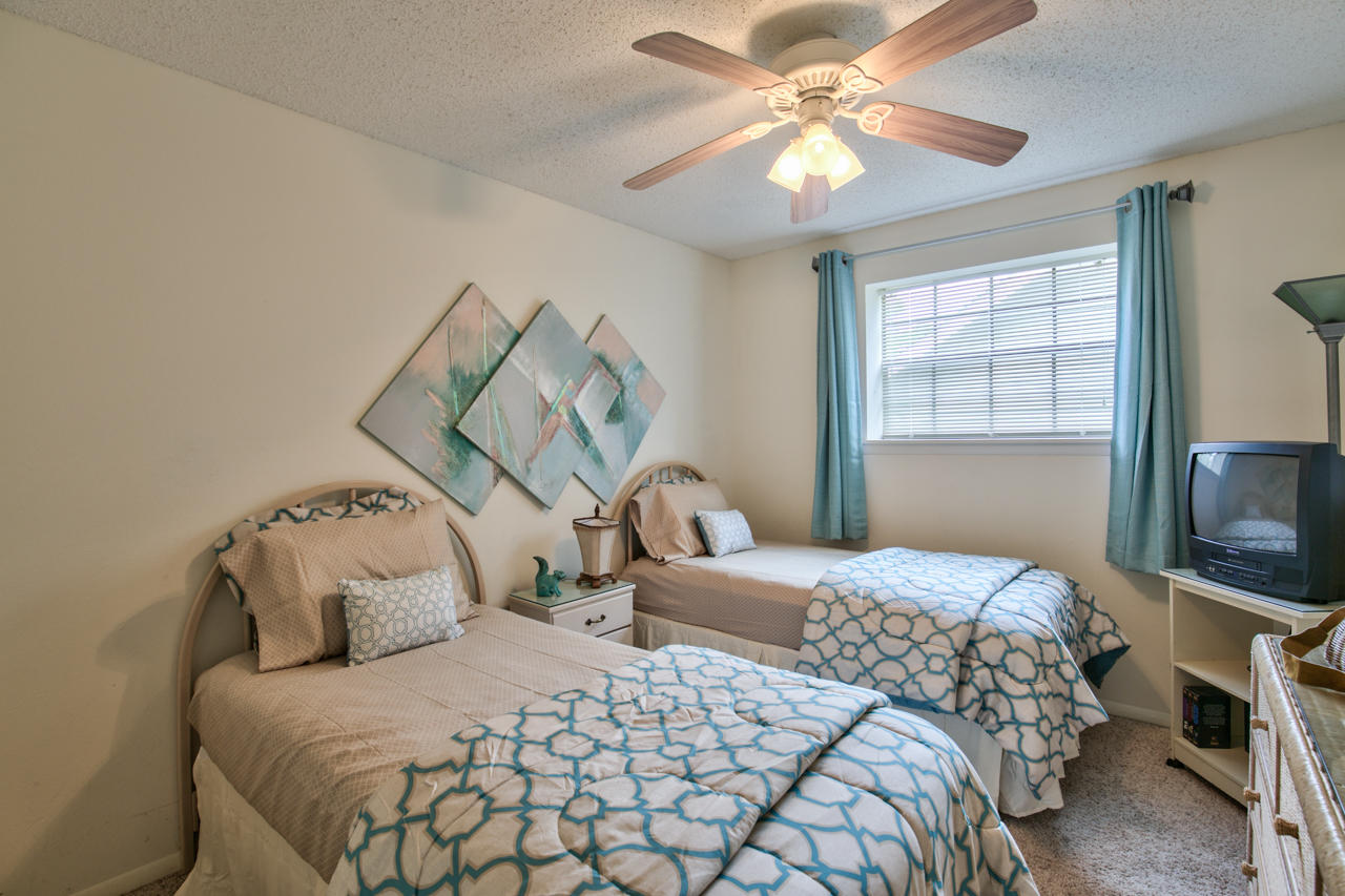 SEASCAPE CONDO GARDEN VILLA - Residential