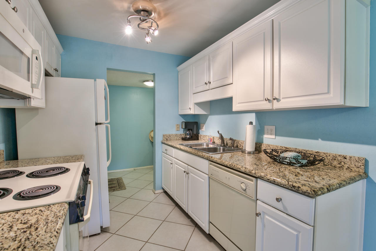 SEASCAPE CONDO GARDEN VILLA - Residential