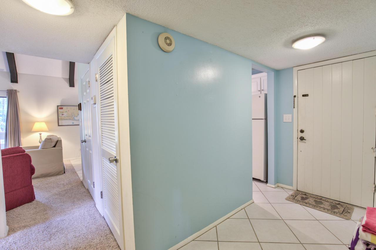 SEASCAPE CONDO GARDEN VILLA - Residential