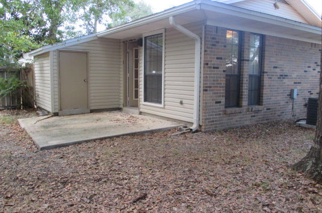 Classic Manor - Residential Lease