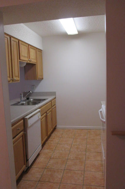 Classic Manor - Residential Lease