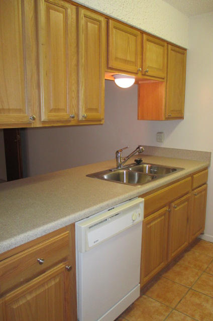 Classic Manor - Residential Lease