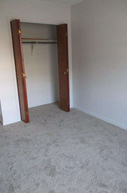 Classic Manor - Residential Lease