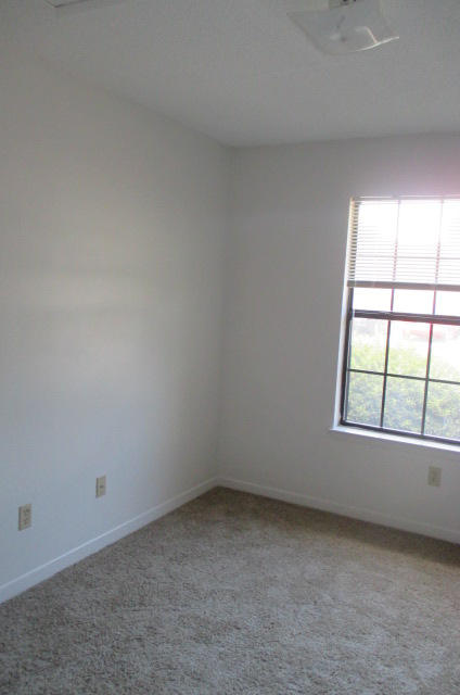 Classic Manor - Residential Lease