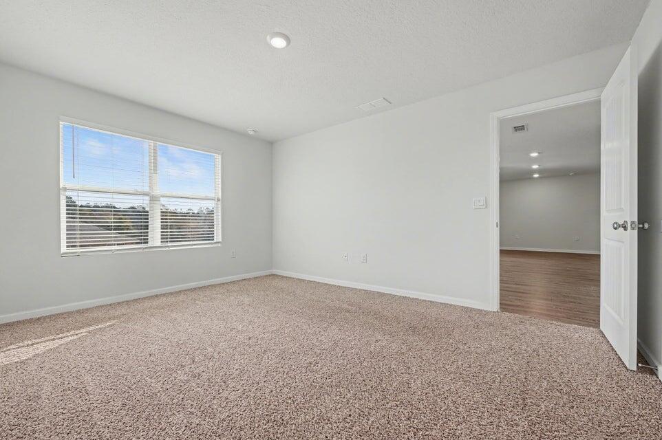 LAKERIDGE EST - Residential Lease