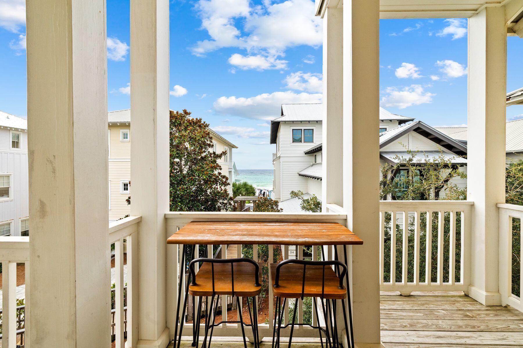 SUMMER'S EDGE - Residential