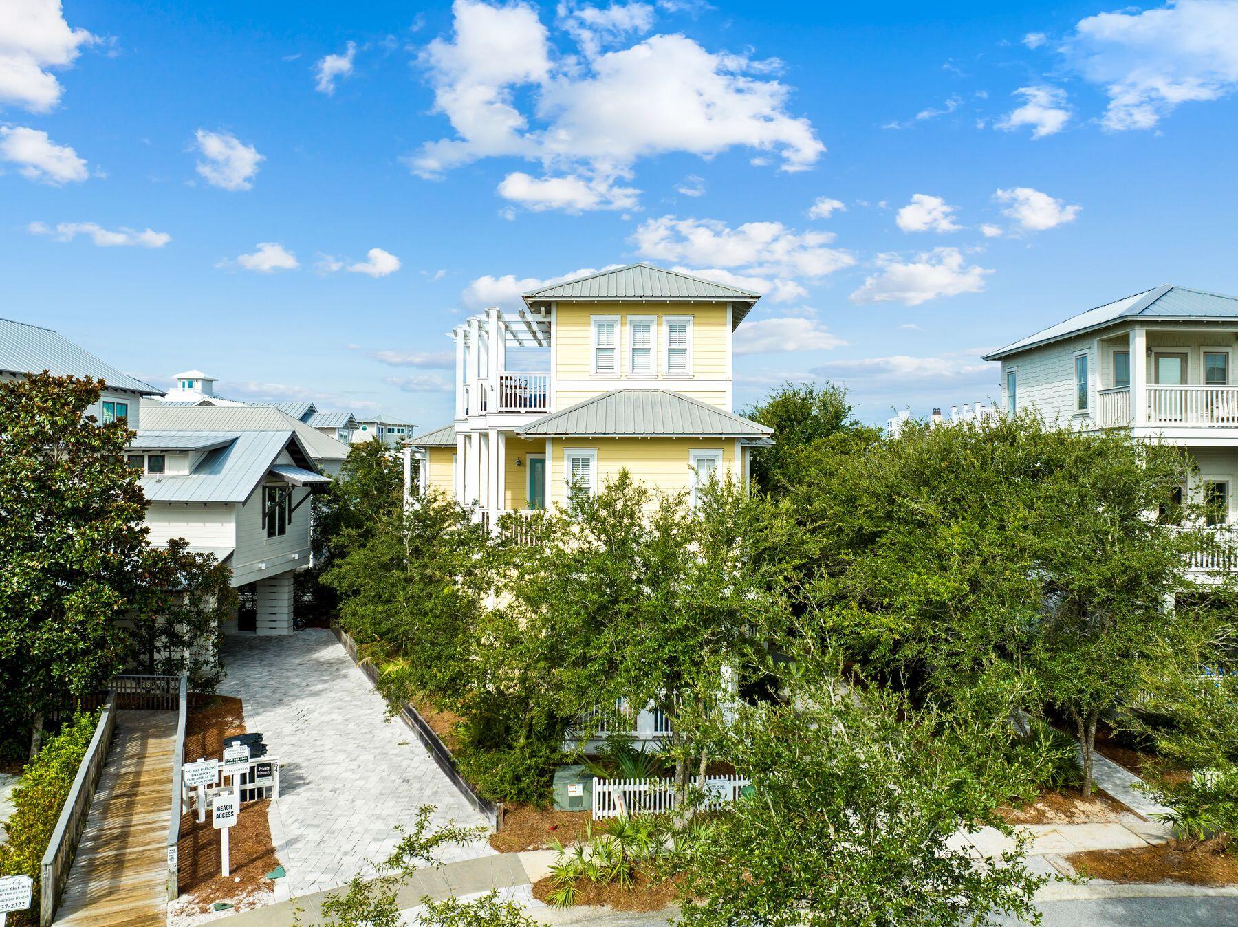 SUMMER'S EDGE - Residential
